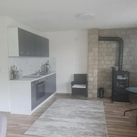 Villa вила хадживезула *
